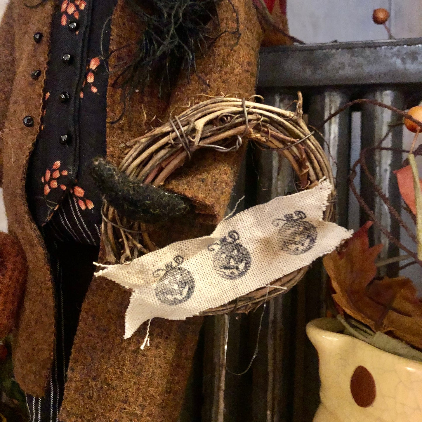 Little Emporium - Top Hat Crow