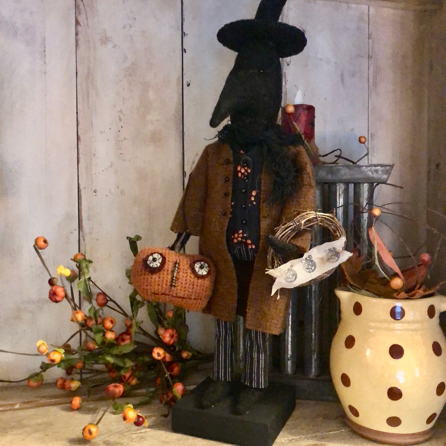 Little Emporium - Top Hat Crow