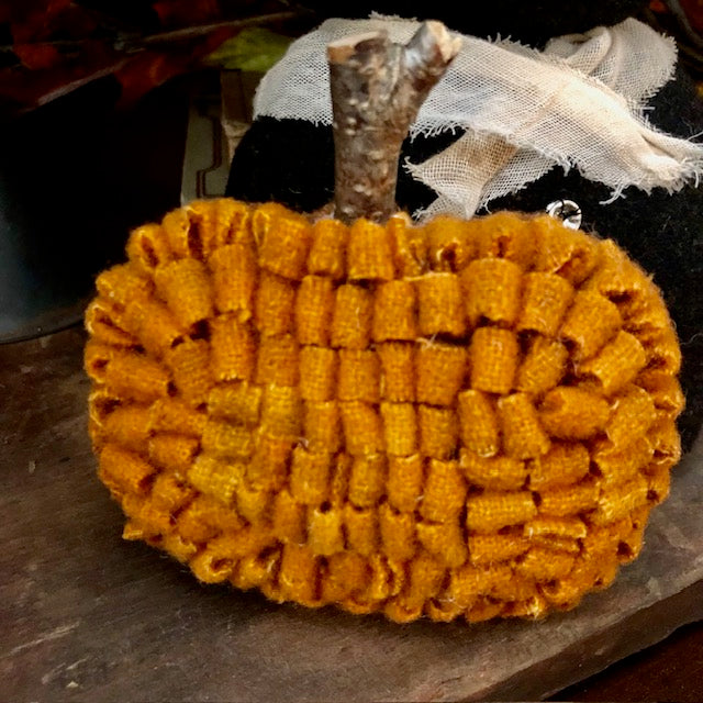 Little Emporium - Pumpkin Cat