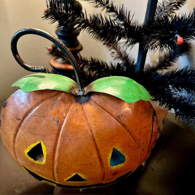 Recycled Metal - Large Jack-O-Lantern Light