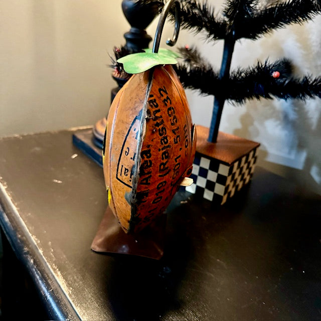 Recycled Metal - Large Jack-O-Lantern Light