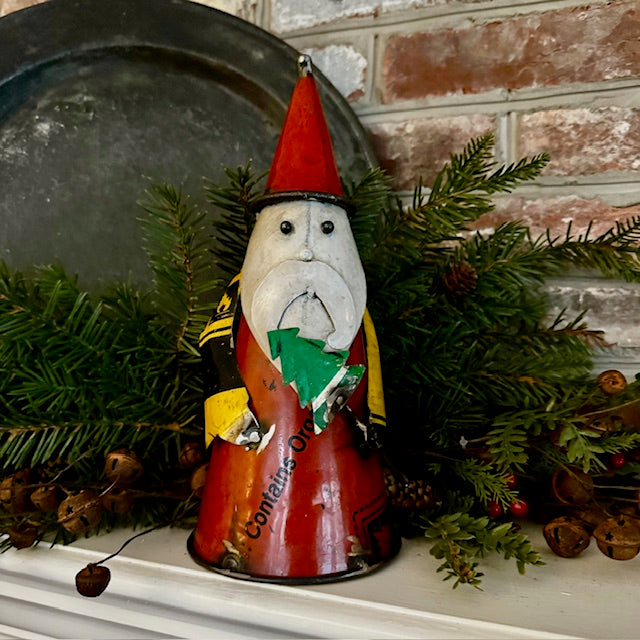 Recycled Metal - Woodland Santa