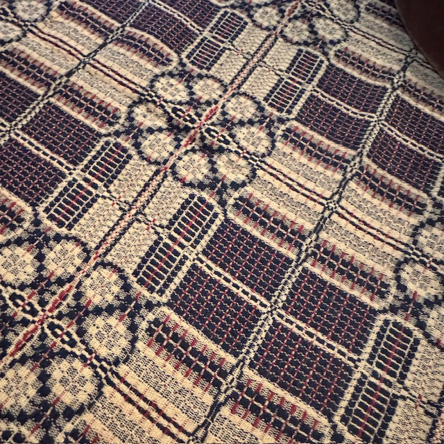 Table Square - Coverlet - Red, Cream and Blue