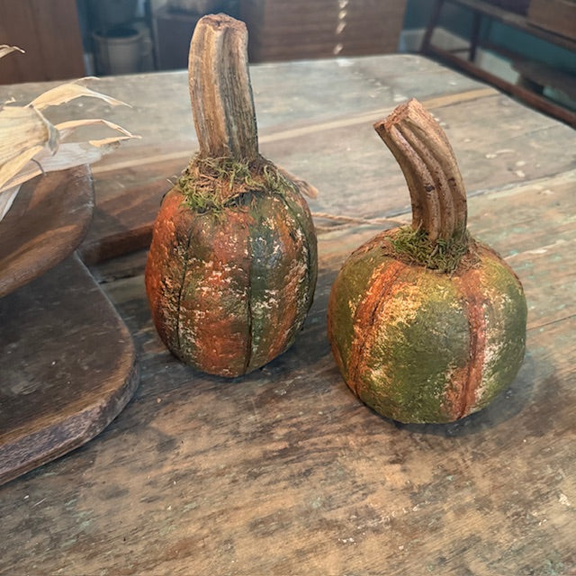 Krisnick - Medium Pumpkins