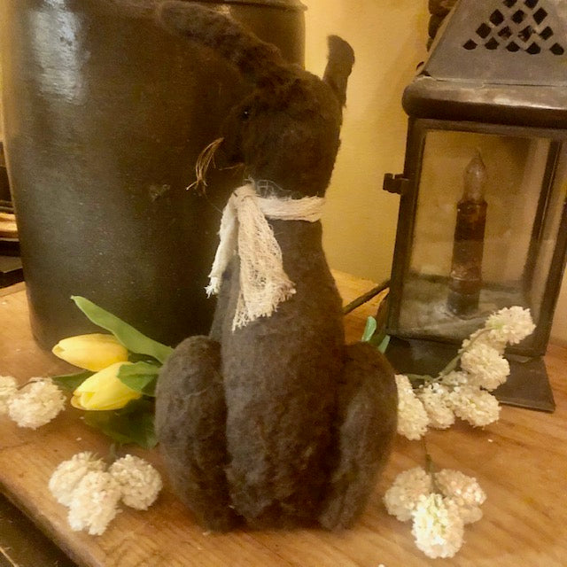 Simply Primitives - Sitting Bunny