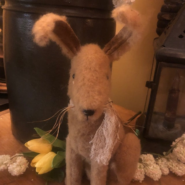 Simply Primitives - Sitting Bunny