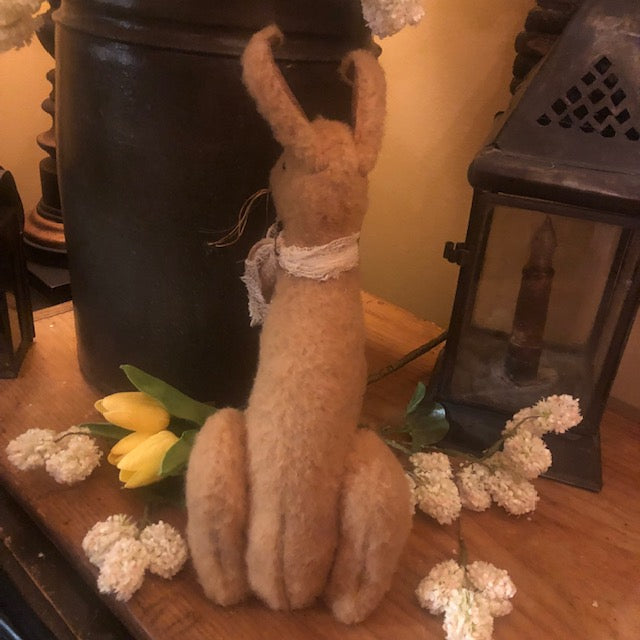 Simply Primitives - Sitting Bunny