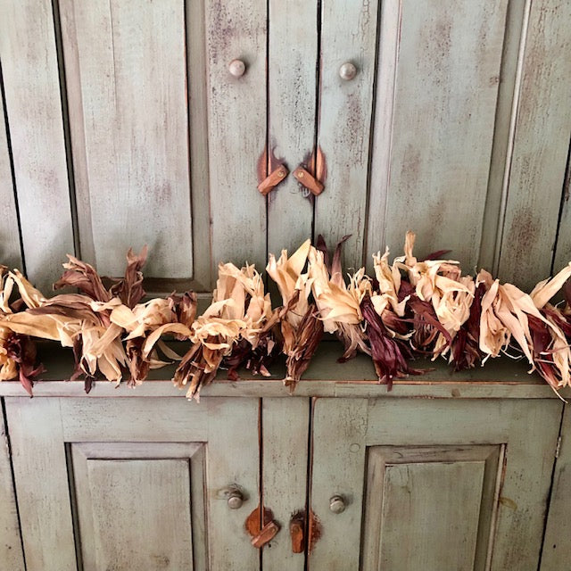 Just Browsing - Corn Husk Garland