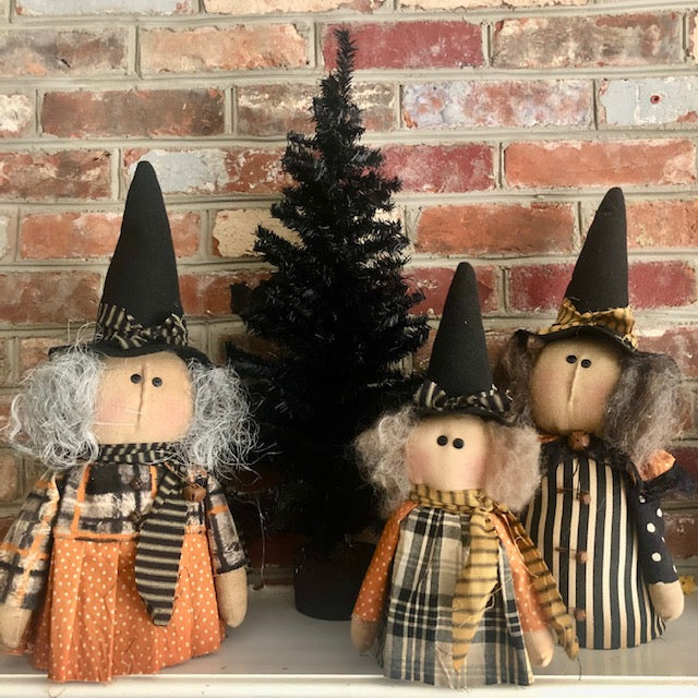 Raggedy Junction - Large Witch