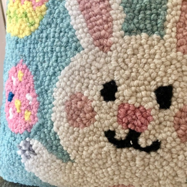 Pillow - Juggling Bunny (10x10)