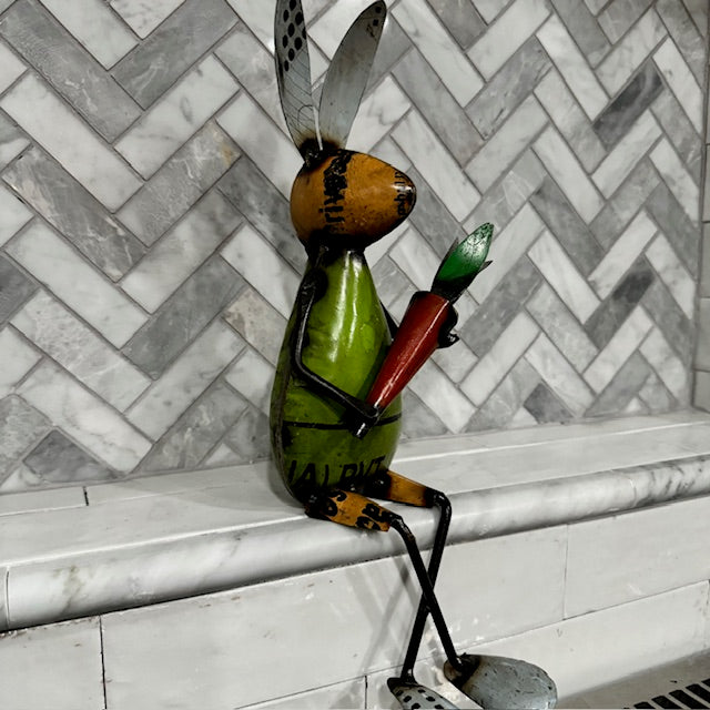 Recycled Metal - Sitting Rabbit