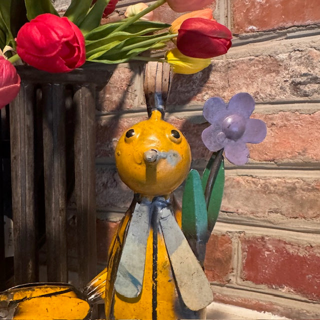 Recycled Metal - Flower Chick