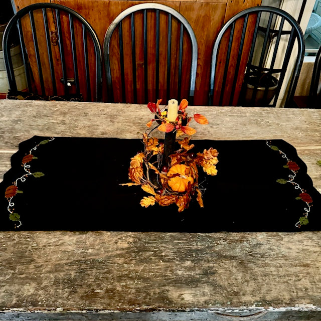 Runner - Pumpkins Garland