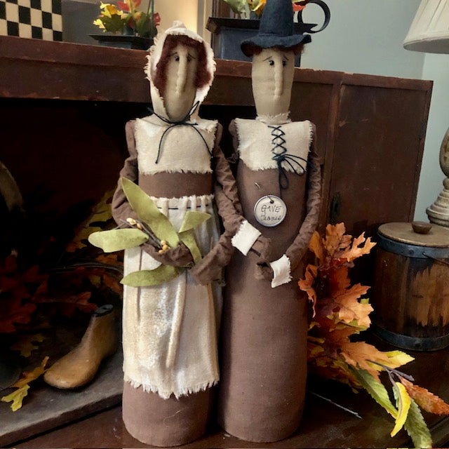 Brown House Ornament - Pilgrim Couple