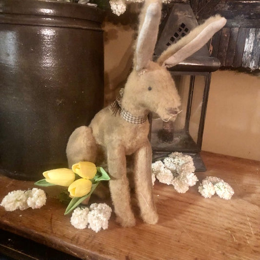 Nature's Nest - Sitting Bunny