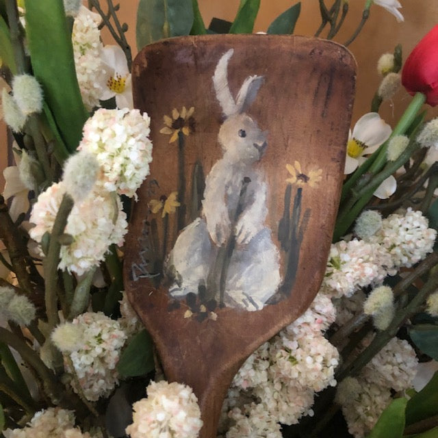 Ann Sweeney Butter Paddle - Black Eyed Susan Bunny