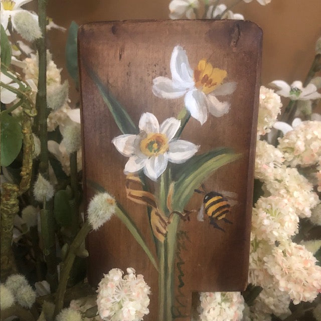 Ann Sweeney Butter Paddle - Daffodils
