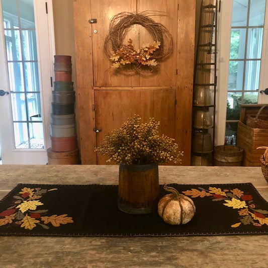 Runner - Fall Leaves