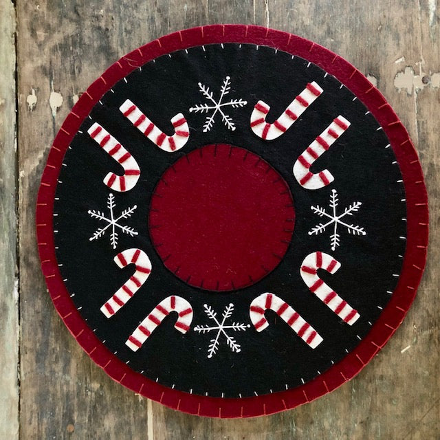 Candle Mat - Candy Canes